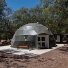 10m King Dome in army green